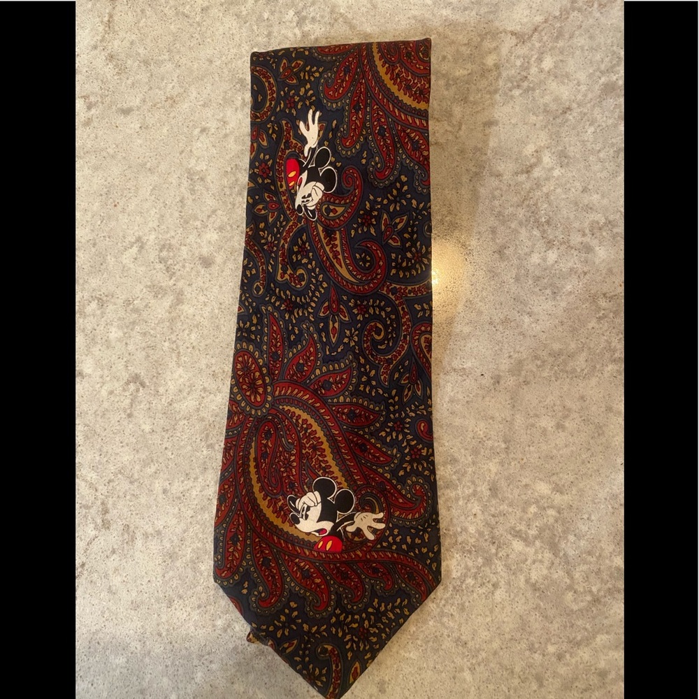 Men’s 100% Silk Disney Tie